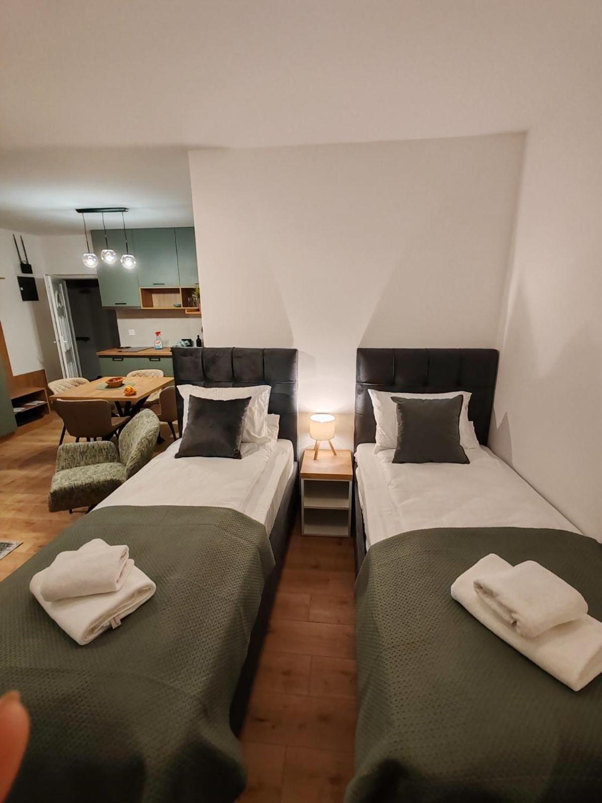Surcin Central Stay Apartment